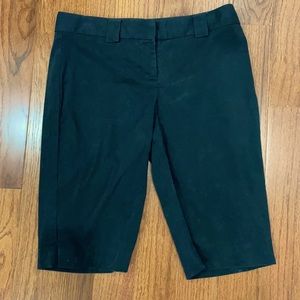 Express Editor fit black Bermuda shorts size 2